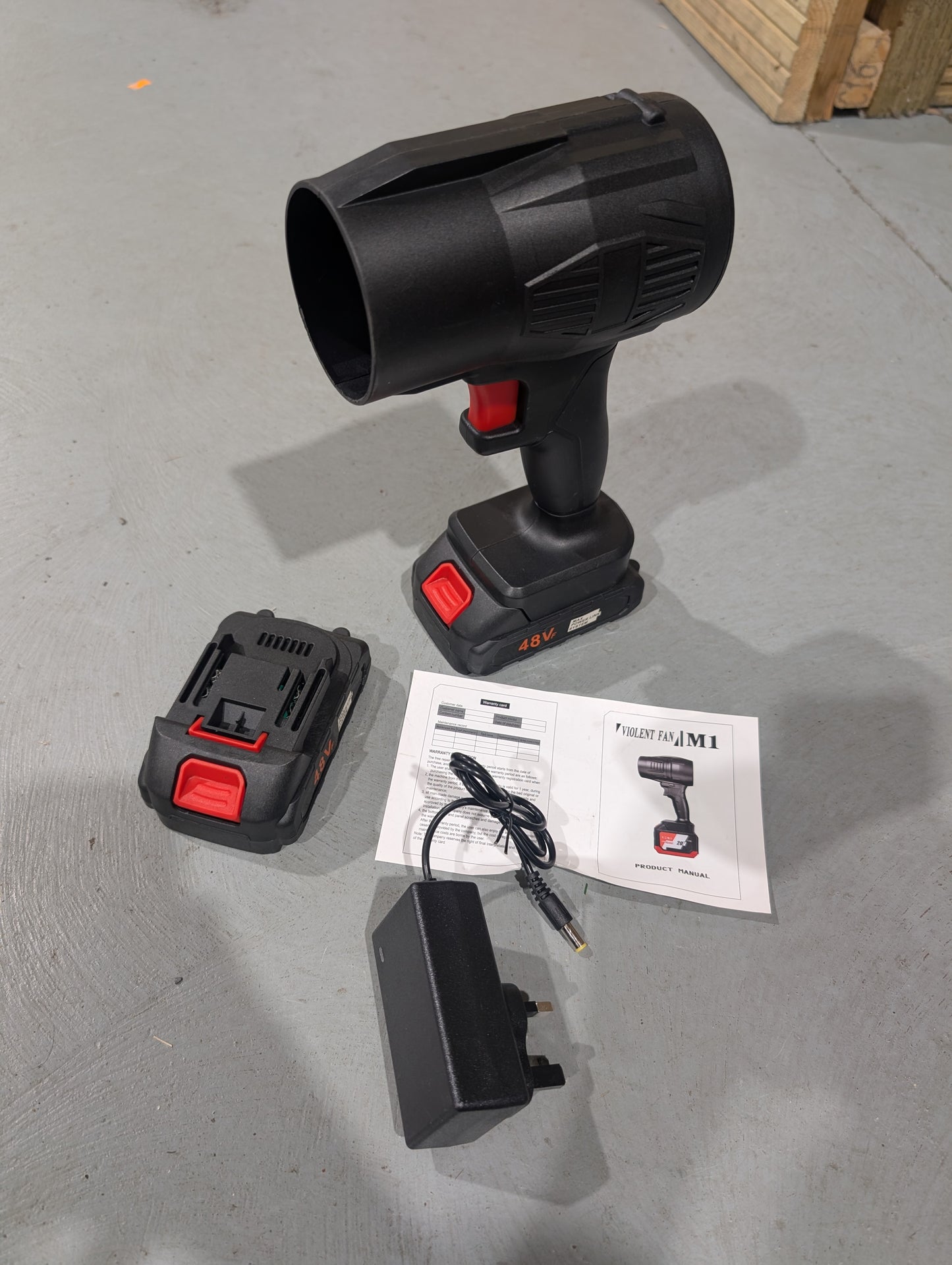 Hand held cordless Blower