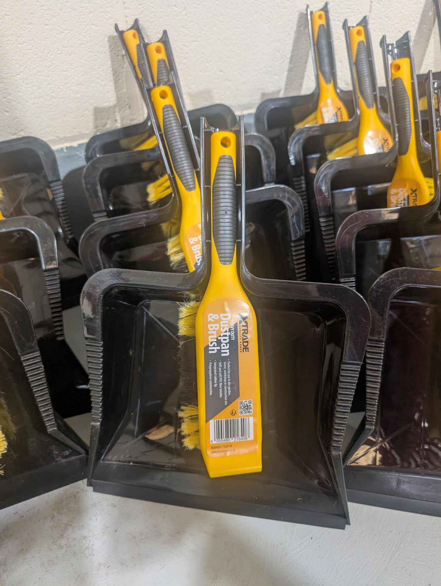 Heavy Duty Dust Pan & Brush