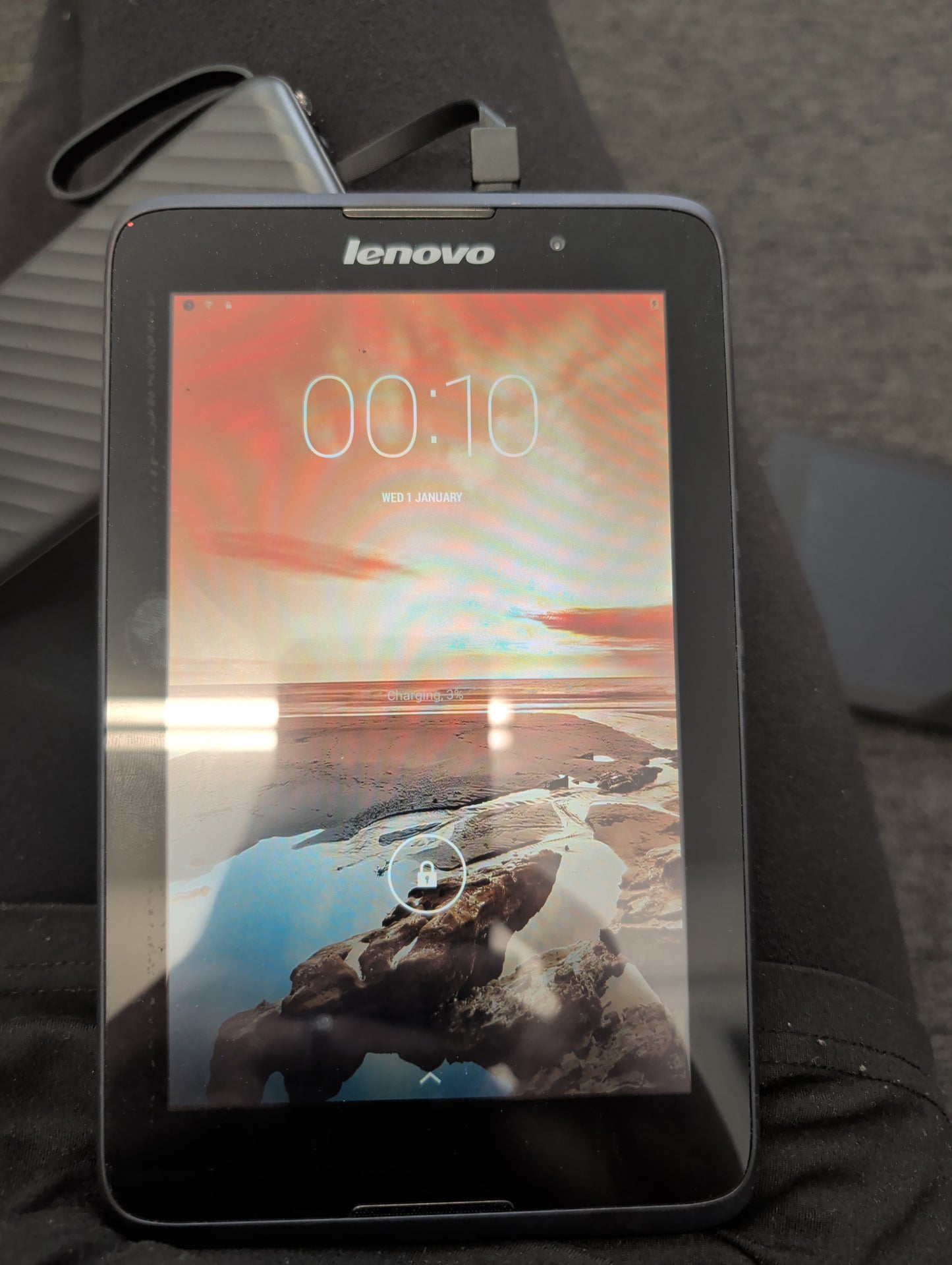 LENOVO TABLET