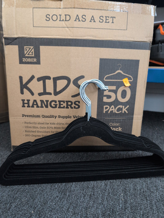 KIDS HANGERS